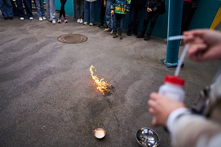 Feuer am Asphalt